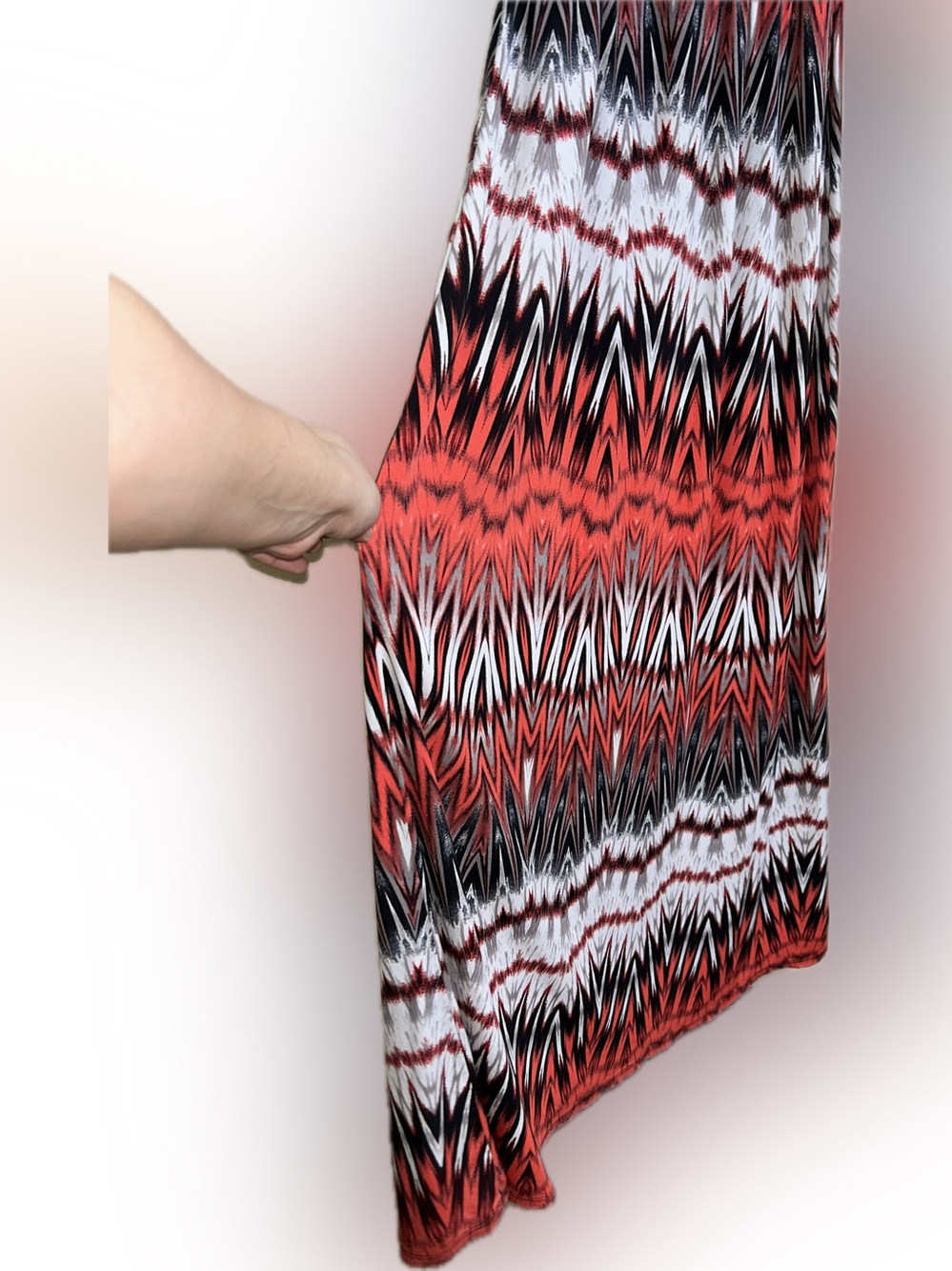 🔥5/$35🔥 Boho Tribal Print Deep V Neck Maxi Dress | Bisou Bisou | Size 16 - Picture 4 of 8